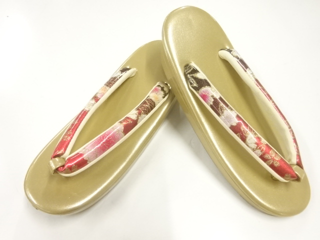 JAPANESE KIMONO / JAPANESE-STYLE ZORI (SIZE M)